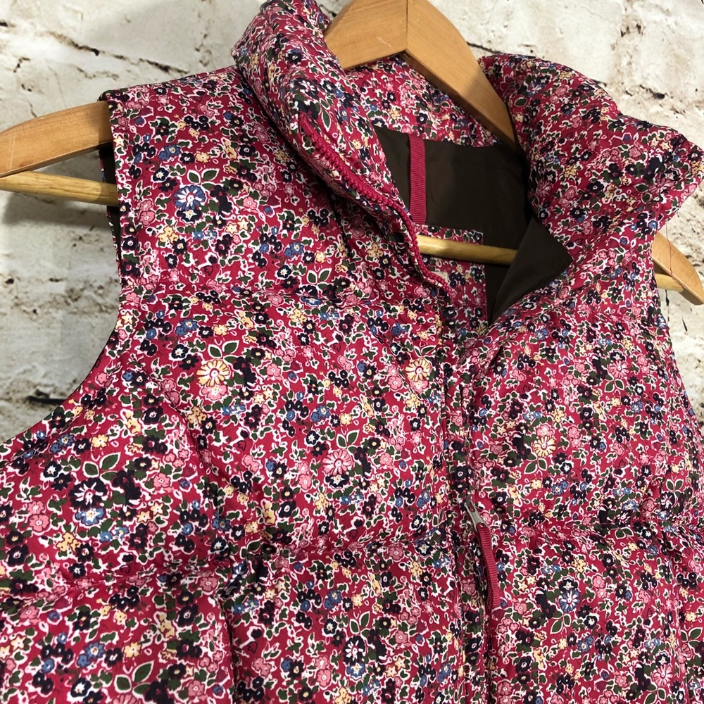 Girls size S puffer vest